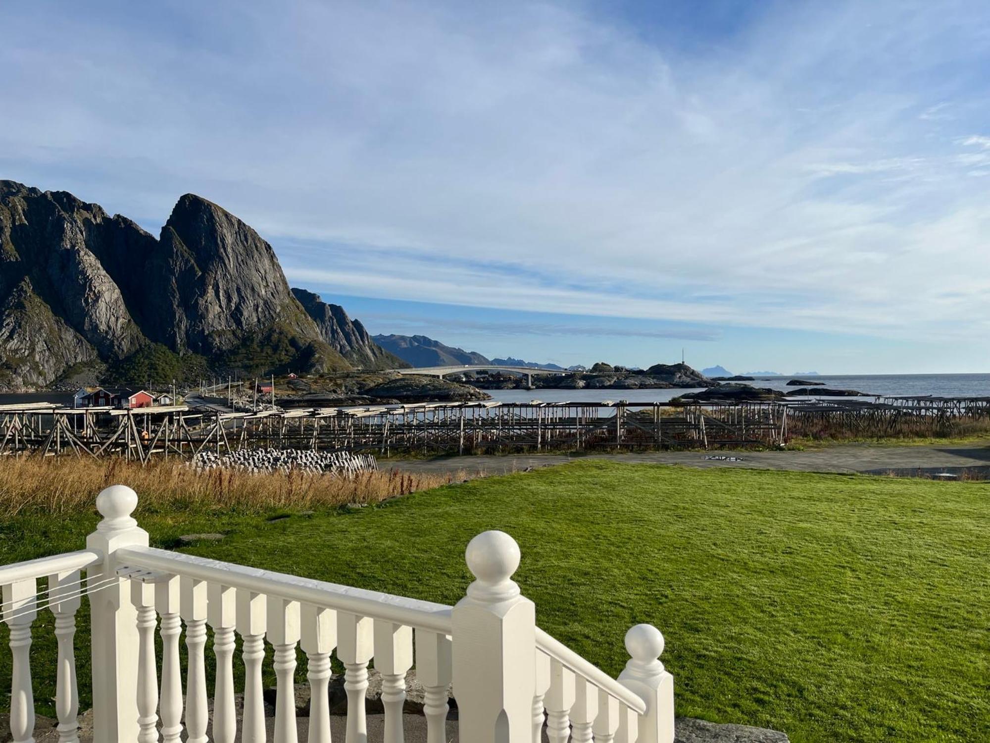 Lofoten Suite Apartments - Rostad Retro Rorbuer Reine Dış mekan fotoğraf