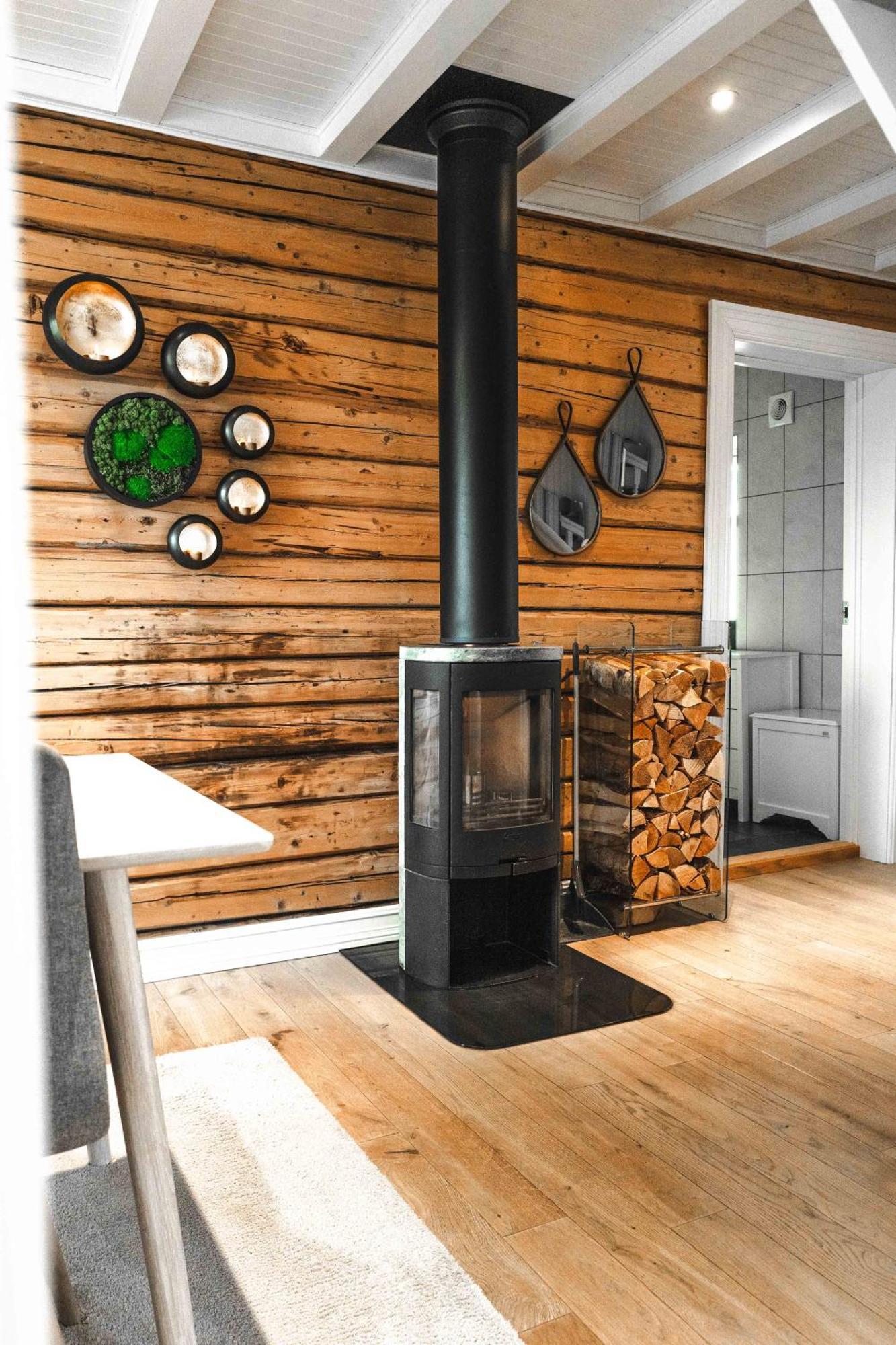 Lofoten Suite Apartments - Rostad Retro Rorbuer Reine Dış mekan fotoğraf
